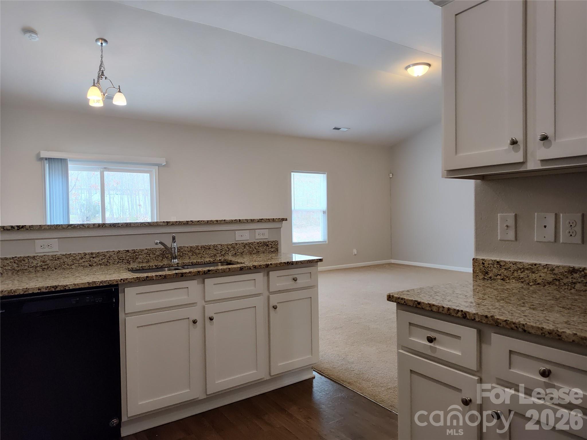 9623 Weikert Road Charlotte, NC 28215 - Photo 6 of 18