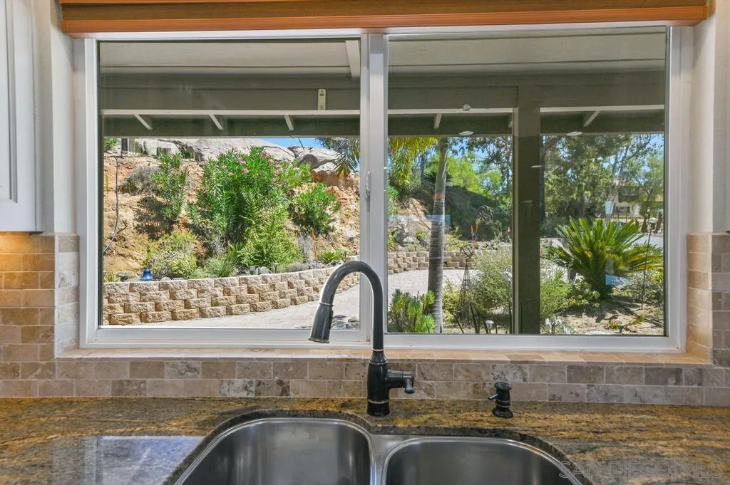 1556 Ramblewood Road Alpine, CA 91901 - Photo 23 of 75 Gallery Image 23