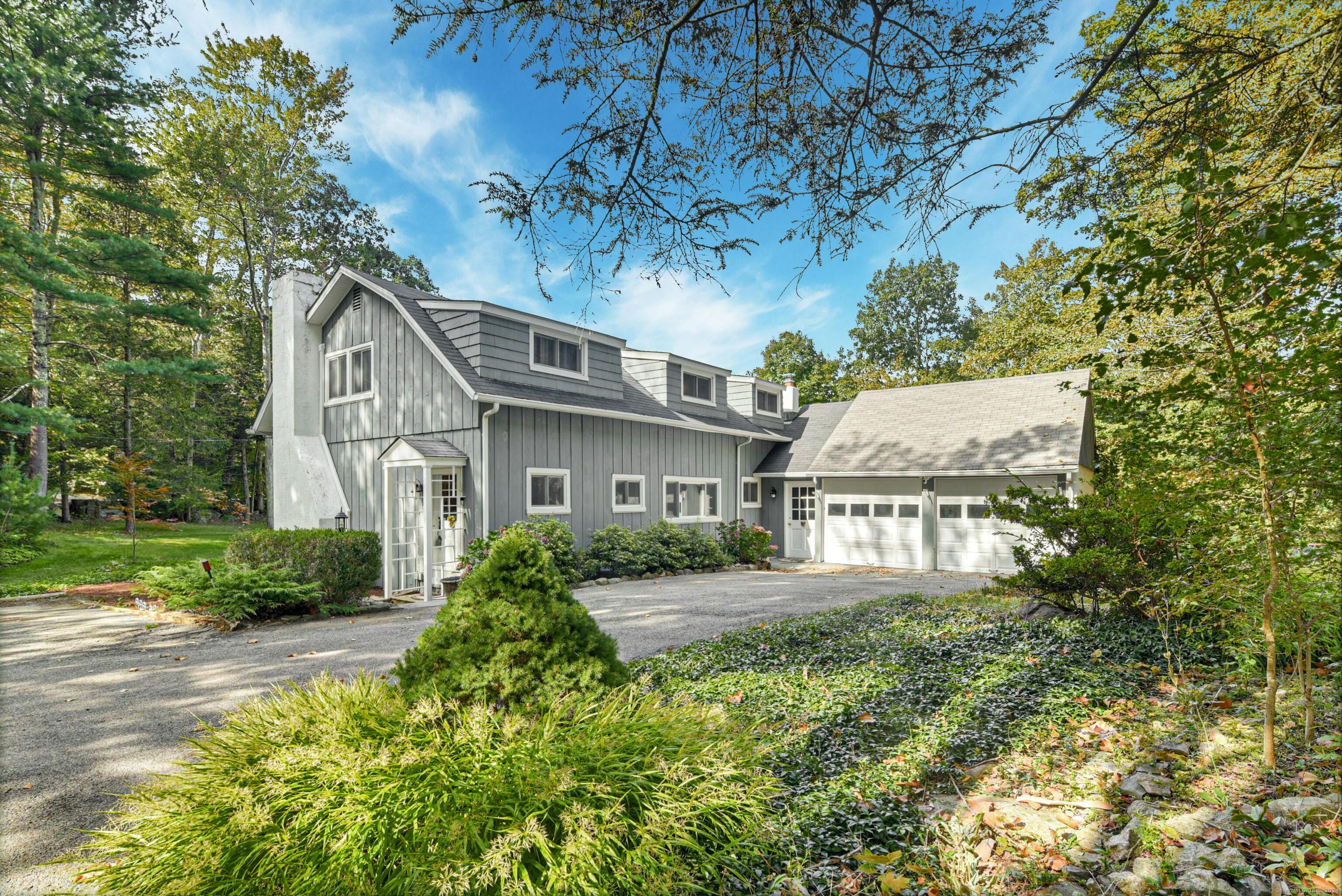 a house view with a outdoor space