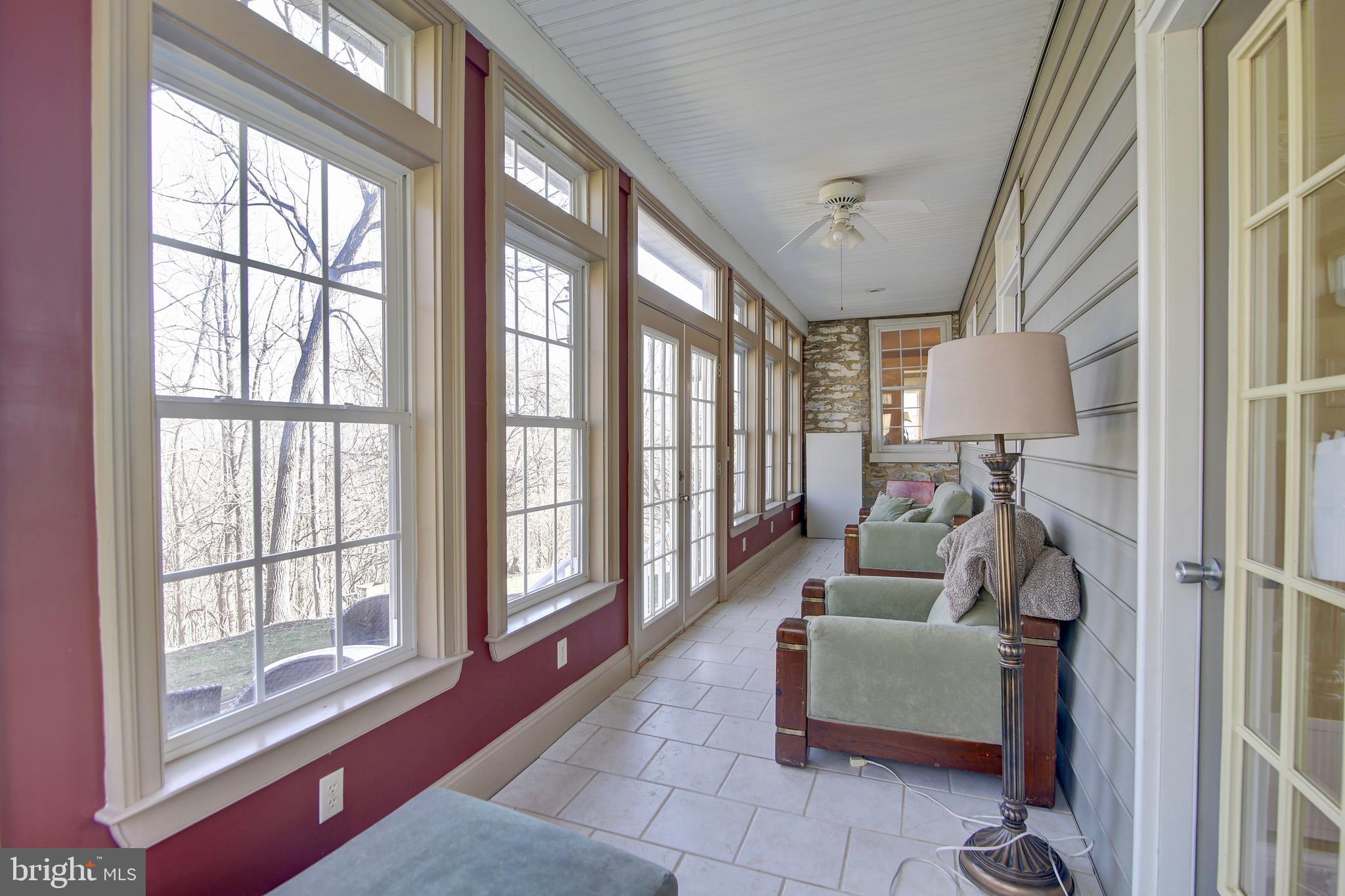 1507 Old Rider Road Harpers Ferry, WV 25425 - Photo 16 of 38