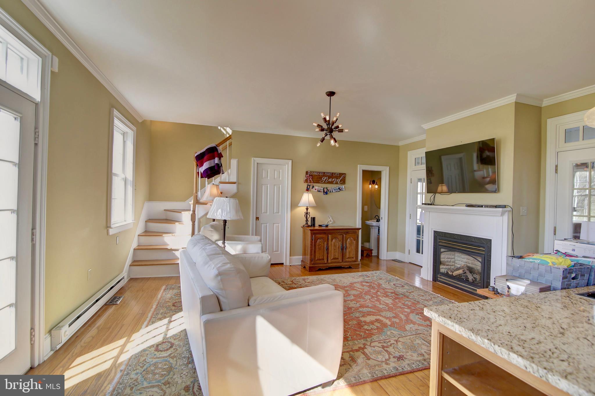 1507 Old Rider Road Harpers Ferry, WV 25425 - Photo 7 of 38