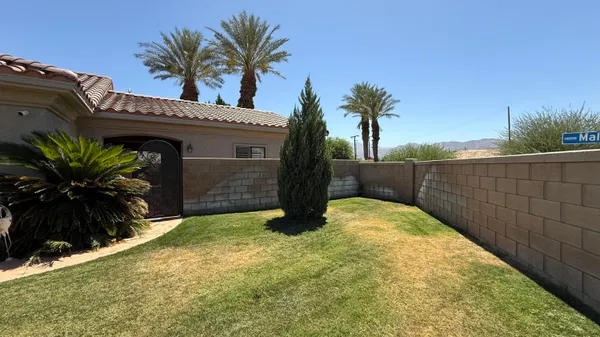 $1,200 | 80161 Malaga Avenue, Indio, CA 92201