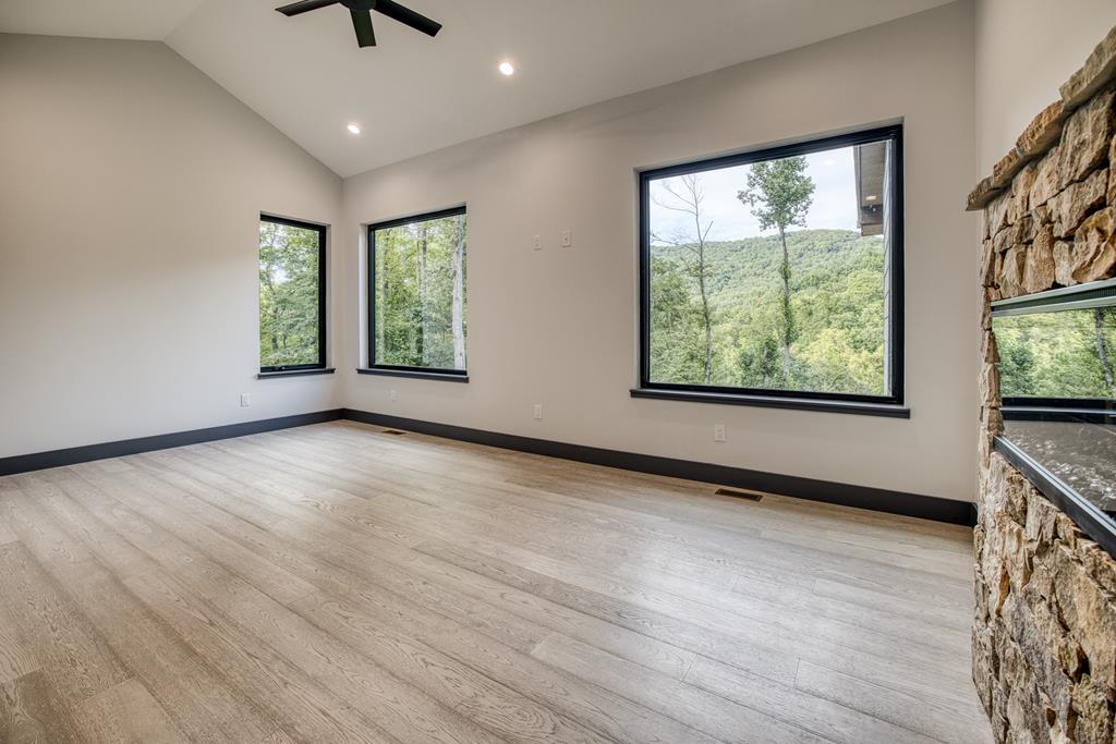 123 Grand Oaks Trail Blue Ridge, GA 30513 - Photo 26 of 56 Gallery Image 26