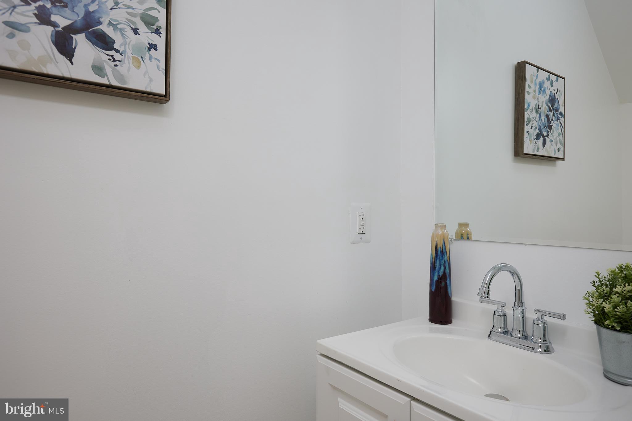 1637 L Street Northeast Washington, DC 20002 - Photo 14 of 36 Gallery Image 14