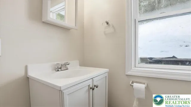 $194,000 | 1032 Clamtown Road, New Ringgold, PA 17960