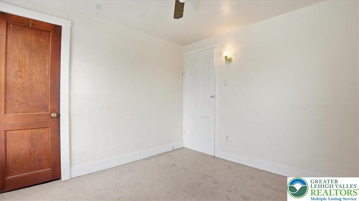 1032 Clamtown Road New Ringgold, PA 17960 - Photo 36 of 68 a view of an empty room