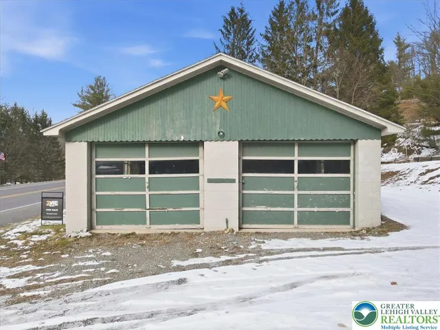 $194,000 | 1032 Clamtown Road, New Ringgold, PA 17960