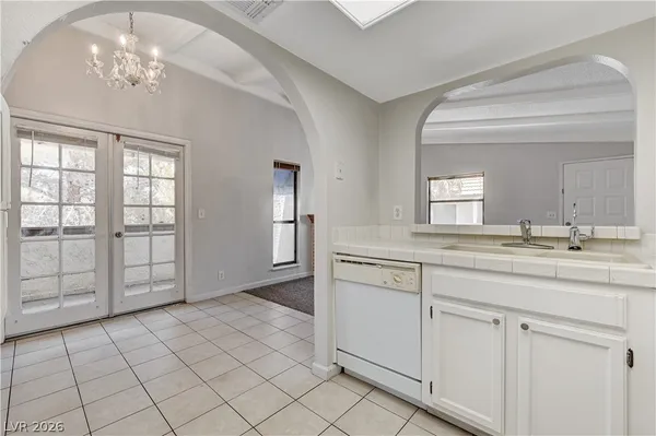 $1,250 | 6149 West Oakey Boulevard, Unit C, Las Vegas, NV 89146