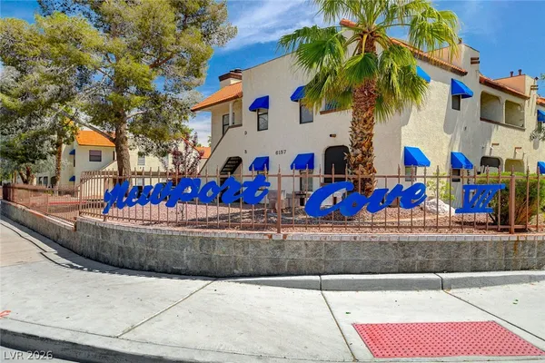 $1,250 | 6149 West Oakey Boulevard, Unit C, Las Vegas, NV 89146