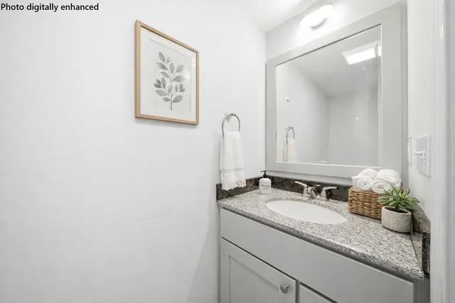 $425,000 | 4 North Spring Street, Concord, NH 03301