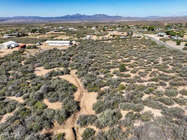 a view of a large building