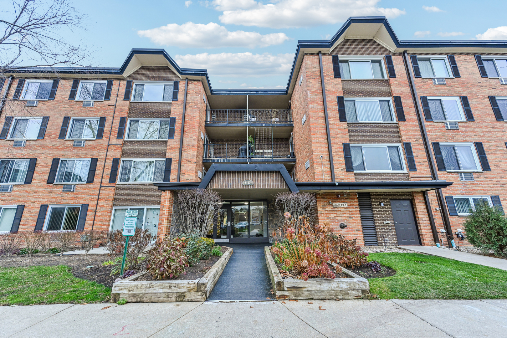 1127 South Old Wilke Road, Unit 407 Rolling Meadows, IL 60005 - Photo 1 of 25 Gallery Image 1
