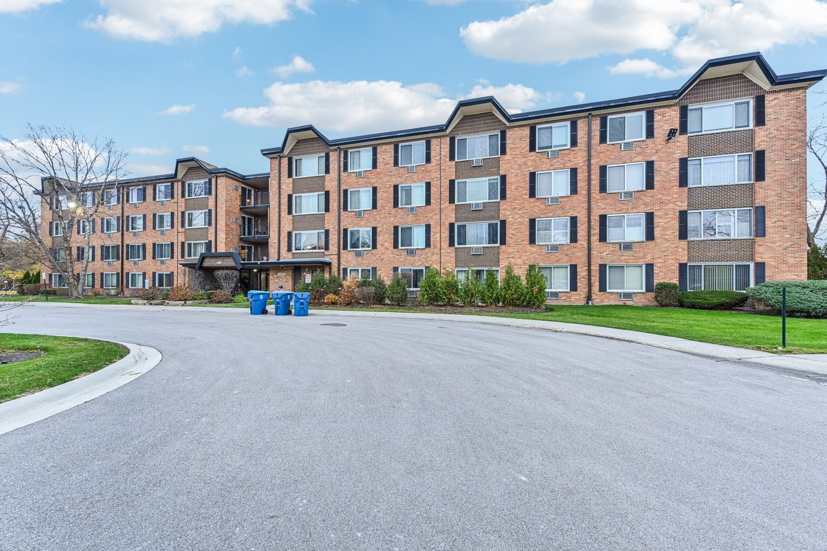 1127 South Old Wilke Road, Unit 407 Rolling Meadows, IL 60005 - Photo 24 of 25 Gallery Image 24