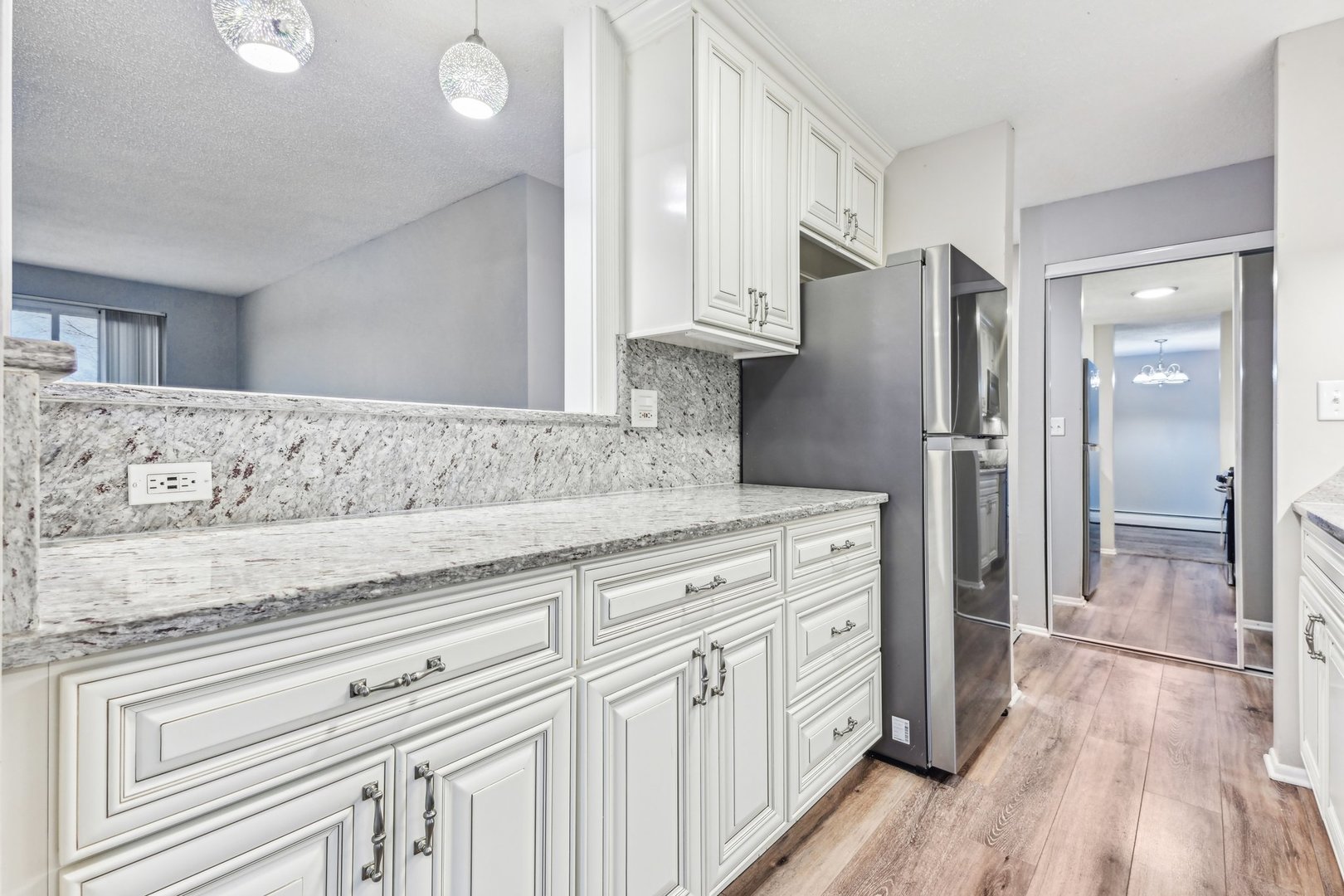 1127 South Old Wilke Road, Unit 407 Rolling Meadows, IL 60005 - Photo 4 of 25 Gallery Image 4