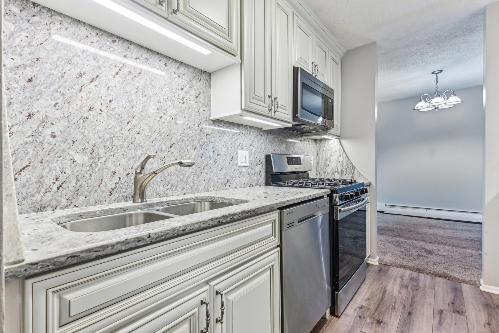 1127 South Old Wilke Road, Unit 407 Rolling Meadows, IL 60005 - Photo 9 of 25 Gallery Image 9
