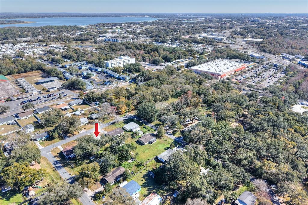 3210 Decatur Avenue Lakeland, FL 33805 - Photo 35 of 37 an aerial view of a houses with a yard and mountain