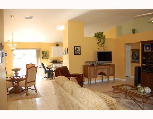 707 Garden Fort Fort Pierce, FL 34982 - Photo 13 of 16 Additional Photo