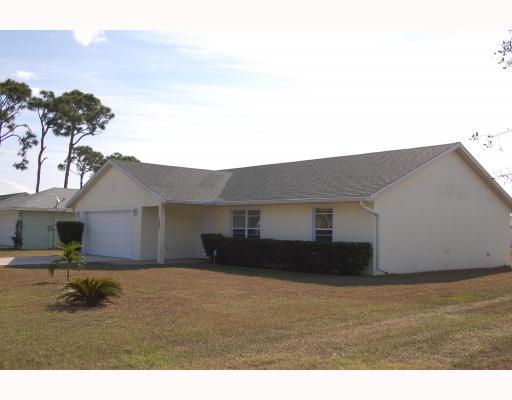 707 Garden Fort Fort Pierce, FL 34982 - Photo 2 of 16 Additional Photo