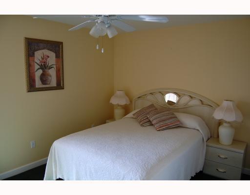 707 Garden Fort Fort Pierce, FL 34982 - Photo 5 of 16 Additional Photo