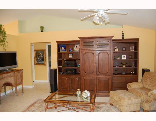 707 Garden Fort Fort Pierce, FL 34982 - Photo 7 of 16 Additional Photo