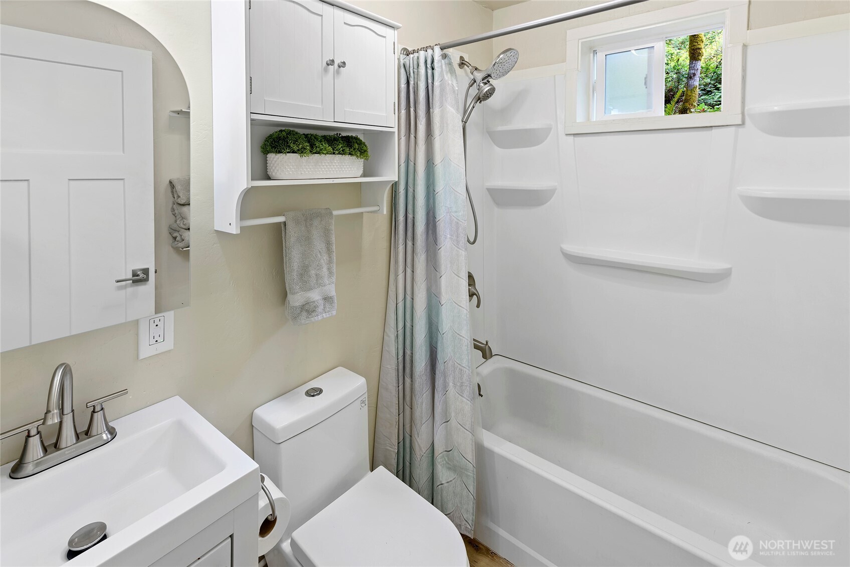 304292 Highway 101 Brinnon, WA 98320 - Photo 33 of 40