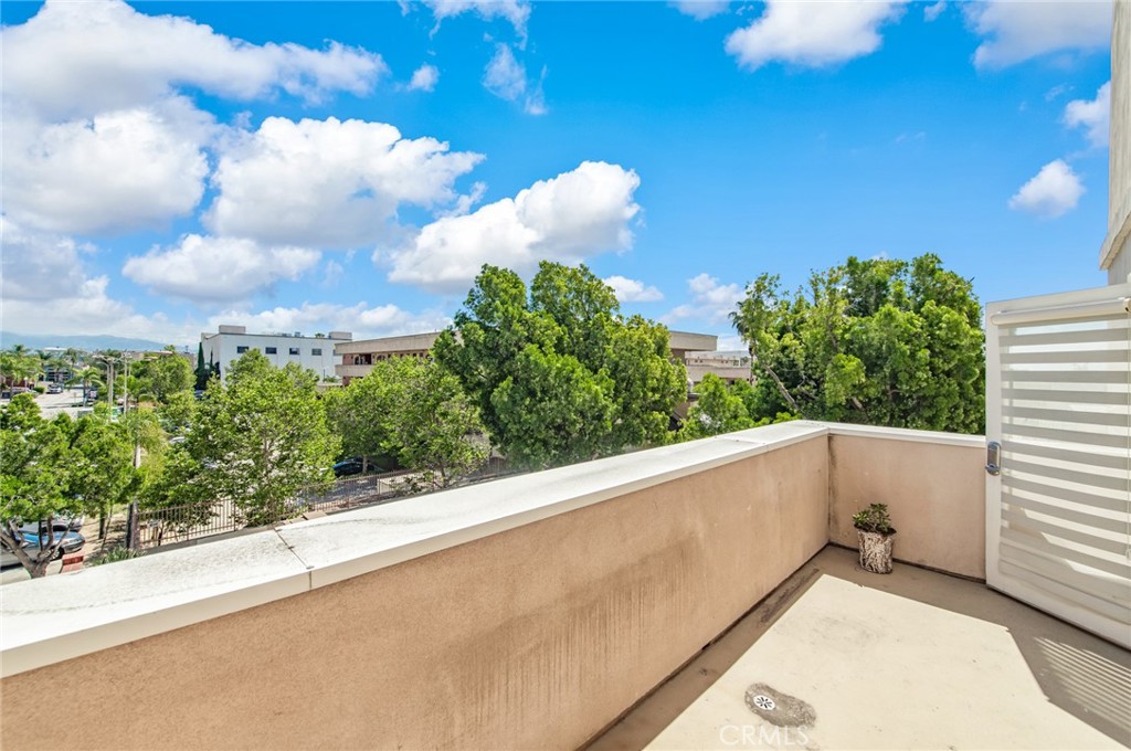 11 South 3rd Street, Unit 228 Alhambra, CA 91801 - Photo 24 of 38