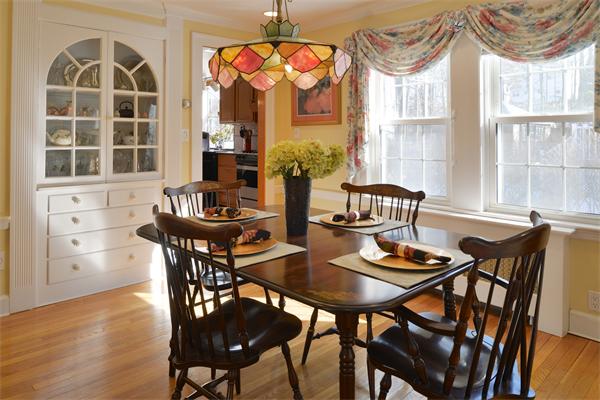 40 Powder House Rd Extension Medford, MA 02155 - Photo 12 of 30