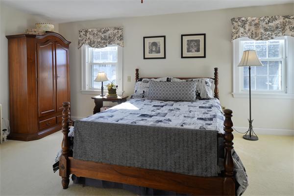 40 Powder House Rd Extension Medford, MA 02155 - Photo 16 of 30