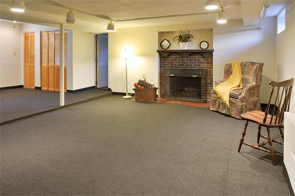 40 Powder House Rd Extension Medford, MA 02155 - Photo 24 of 30