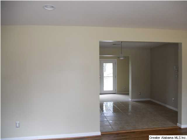 5149 Northumberland Road Birmingham, AL 35210 - Photo 2 of 12