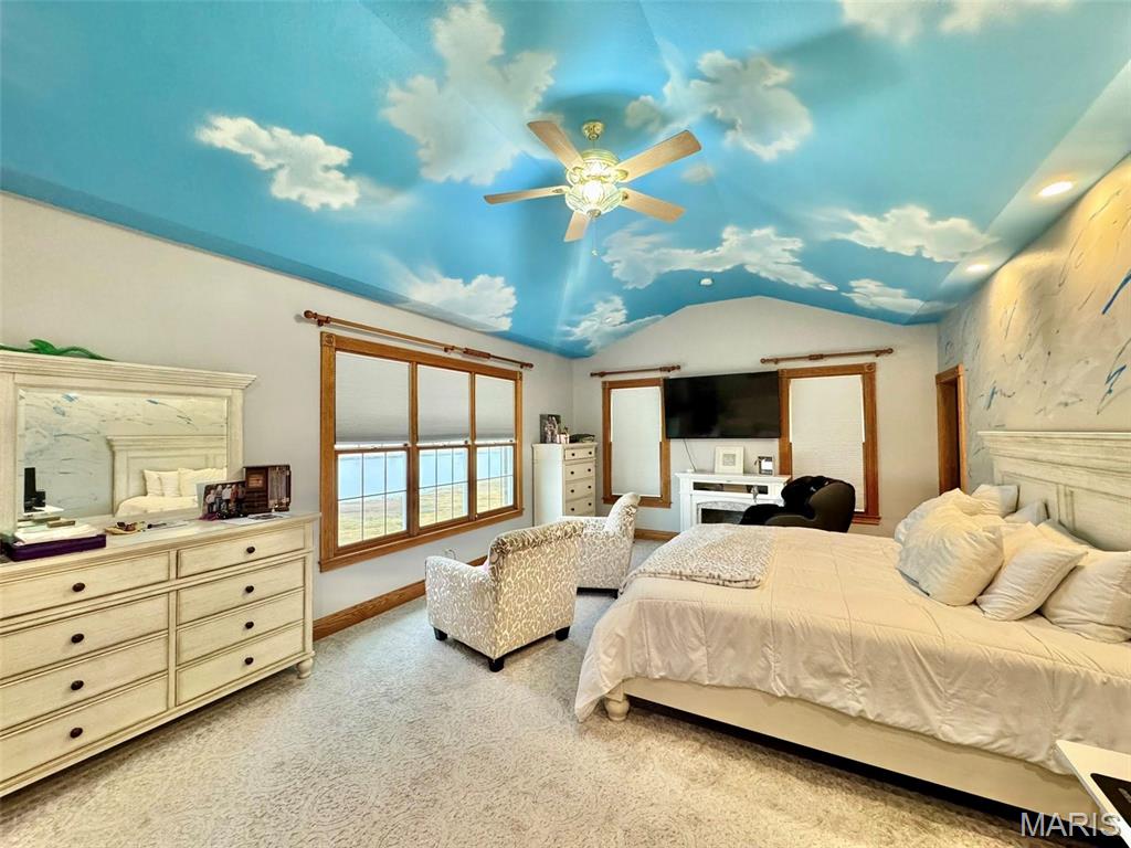 5500 Hidden Valley Road Hannibal, MO 63401 - Photo 14 of 46