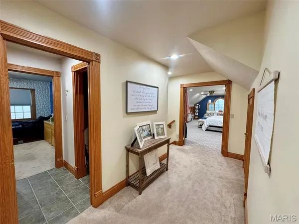 $799,000 | 5500 Hidden Valley Road, Hannibal, MO 63401