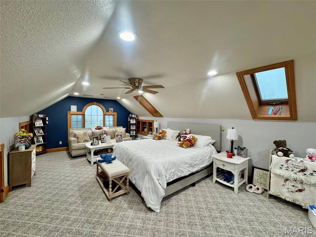 5500 Hidden Valley Road Hannibal, MO 63401 - Photo 21 of 46