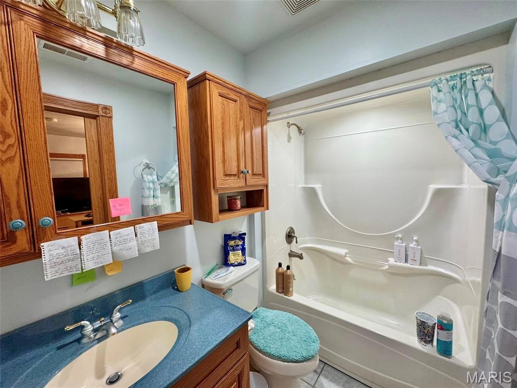 5500 Hidden Valley Road Hannibal, MO 63401 - Photo 26 of 46