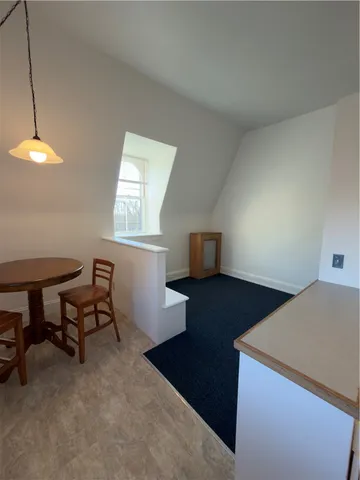 $1,850 | 6 Sunnyside Place, Unit 5, Newport, RI 02840