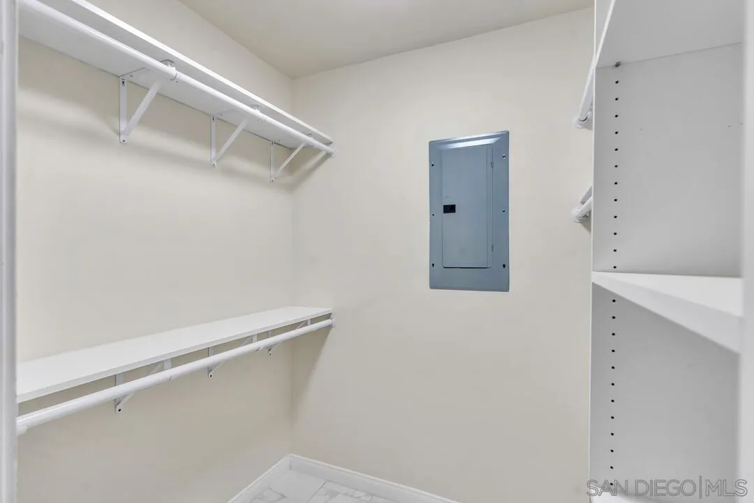 2600 Torrey Pines Road, Unit B17 La Jolla, CA 92037 - Photo 13 of 19