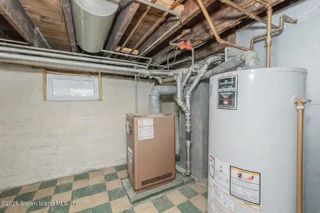 $659,000 | 192 Lexington Avenue | Port Richmond