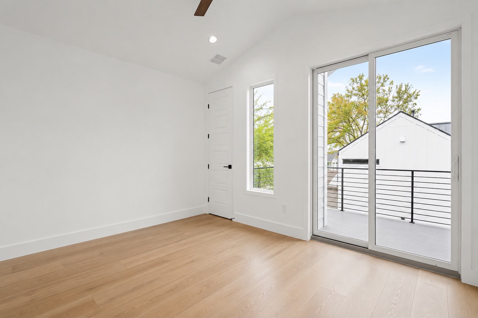2919 East 13th Street, Unit 2 Austin, TX 78702 - Photo 14 of 20
