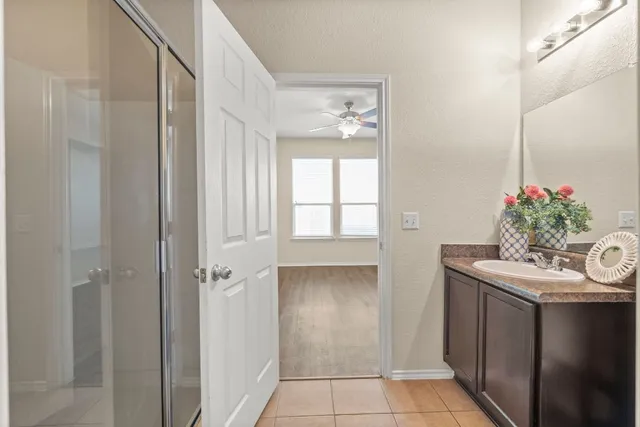 $298,000 | 5704 Levenwood Lane, Austin, TX 78724