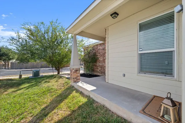 $298,000 | 5704 Levenwood Lane, Austin, TX 78724