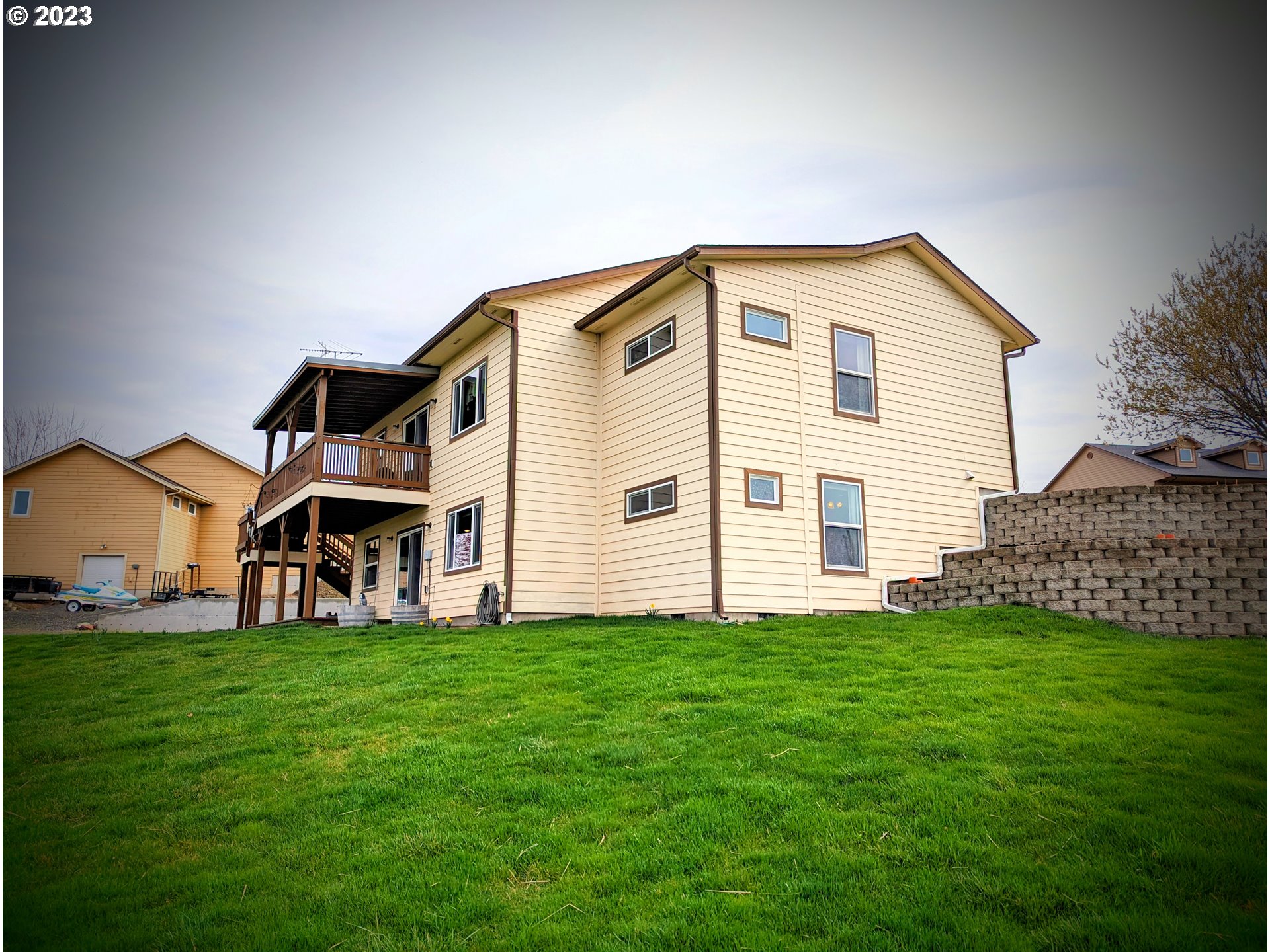 3285 Southwest Hailey Avenue Pendleton, OR 97801 - Photo 1 of 47