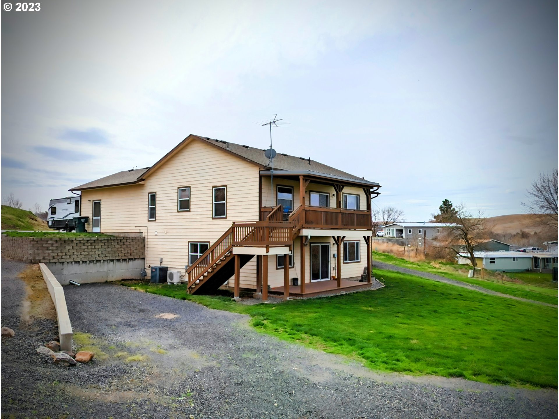3285 Southwest Hailey Avenue Pendleton, OR 97801 - Photo 9 of 47