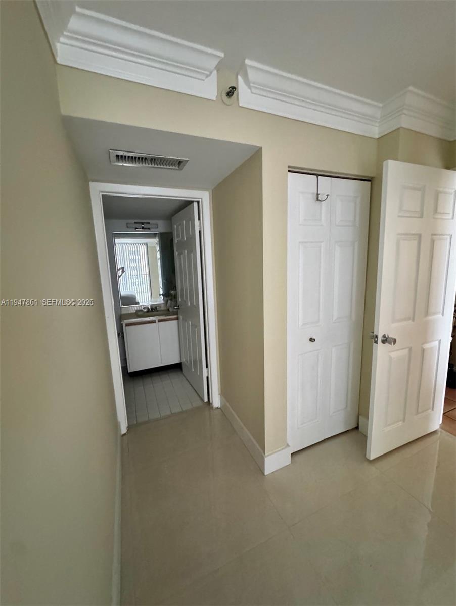 540 Brickell Key Drive, Unit 705 Miami, FL 33131 - Photo 29 of 38 a view of a small space near a hallway