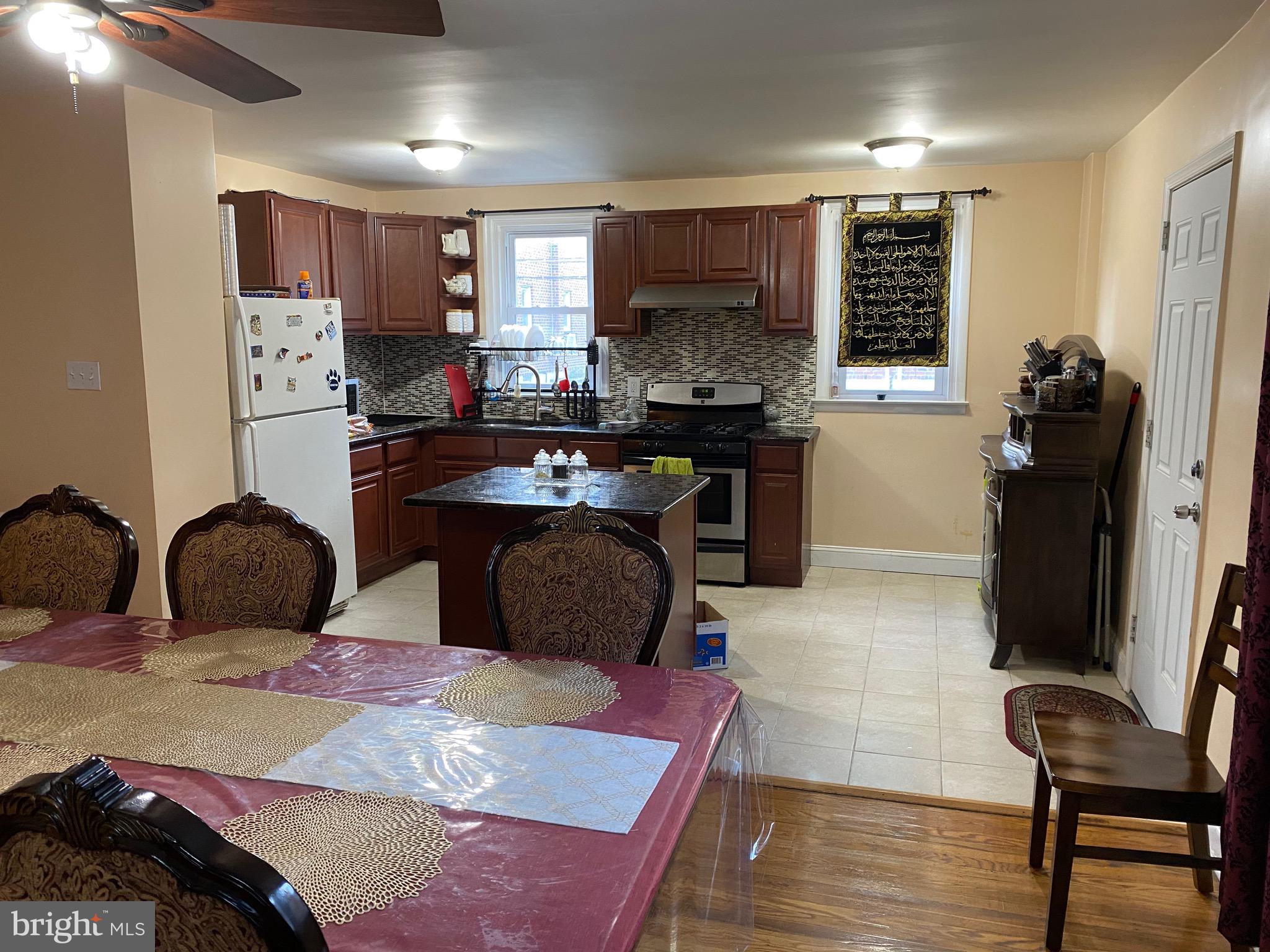 1824 Fox Chase Road Philadelphia, PA 19152 - Photo 3 of 43 Gallery Image 3
