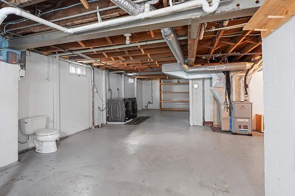 $190,000 | 215 South Elm Street, Kimberly, WI 54136