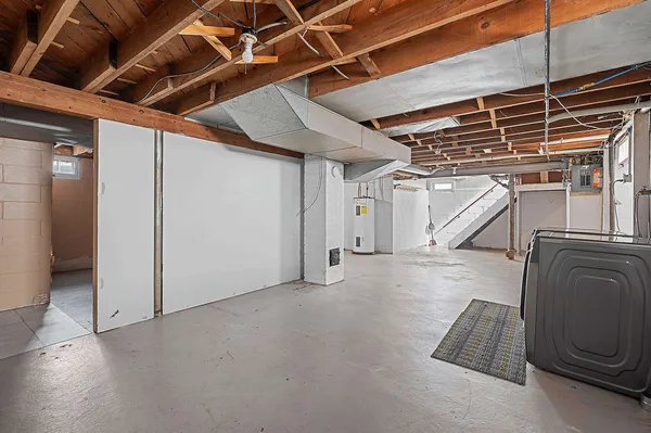 $190,000 | 215 South Elm Street, Kimberly, WI 54136