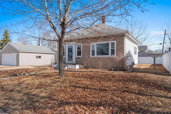 $190,000 | 215 South Elm Street, Kimberly, WI 54136
