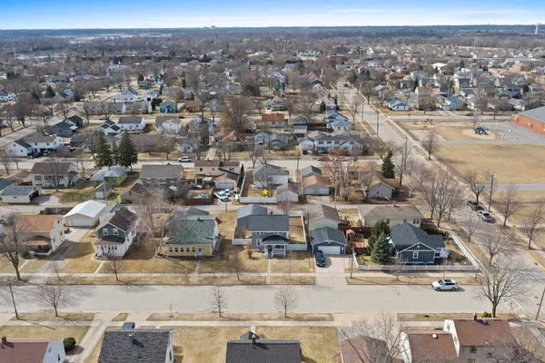 $190,000 | 215 South Elm Street, Kimberly, WI 54136