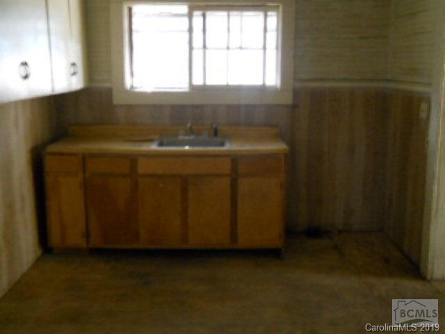 1155 Carbon City Road Morganton, NC 28655 - Photo 3 of 7 Gallery Image 3