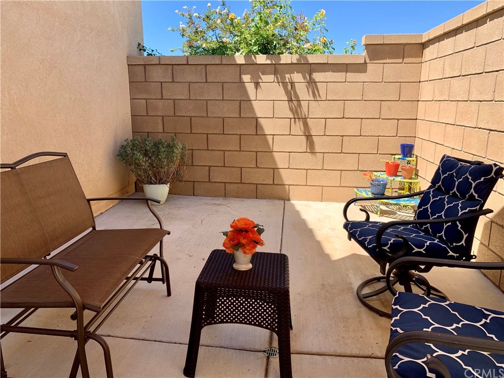 24817 Butterchurn Road Wildomar, CA 92595 - Photo 25 of 39 Bonus private patio on one of the side yards, with no neighboring home on the other side of either of those walls.